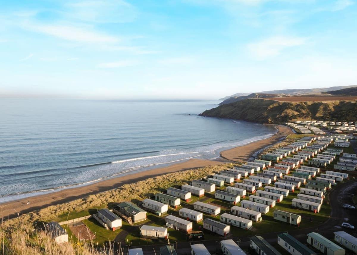 Pease Bay Holiday Park Hotel Cockburnspath Exterior foto